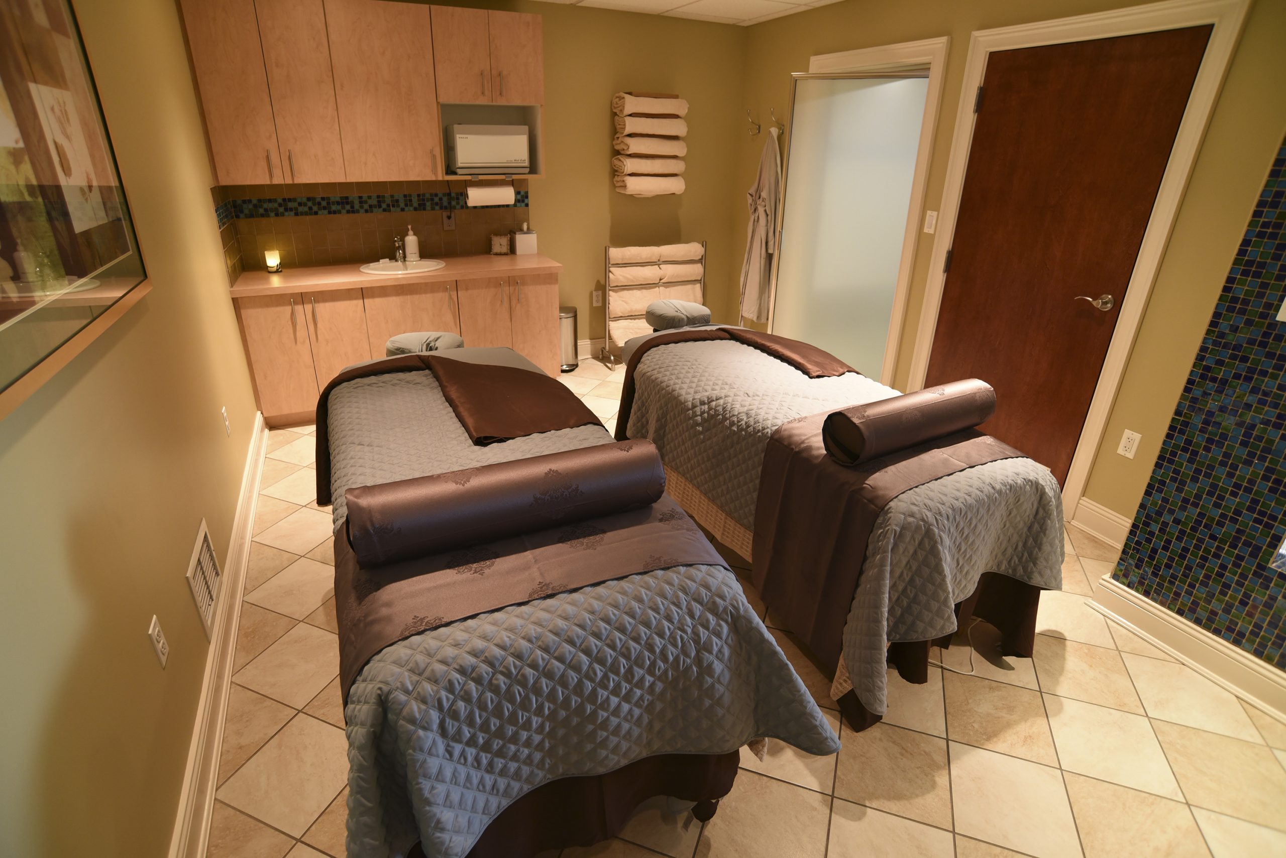 Designer's Denn Salon and Spa