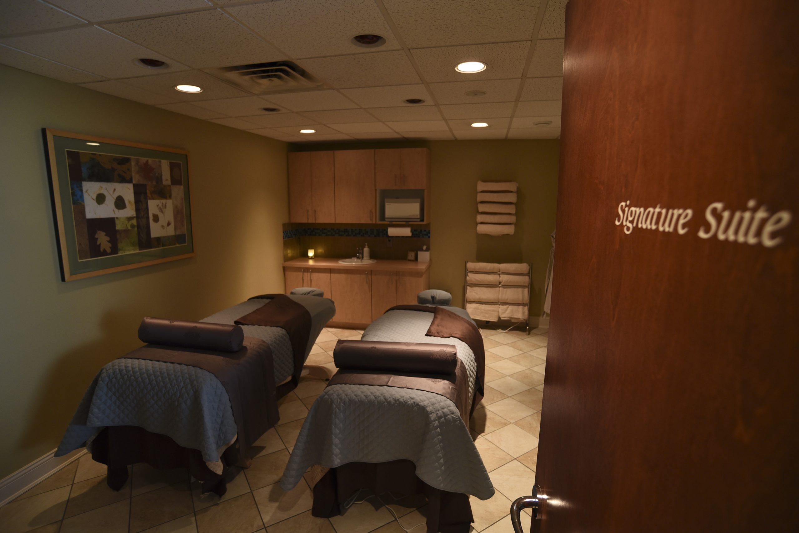 Designer's Denn Salon and Spa